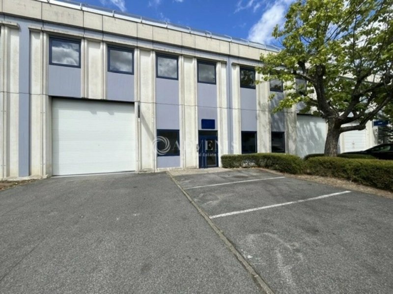 Maison à louer, 942m², Aulnay-sous-Bois