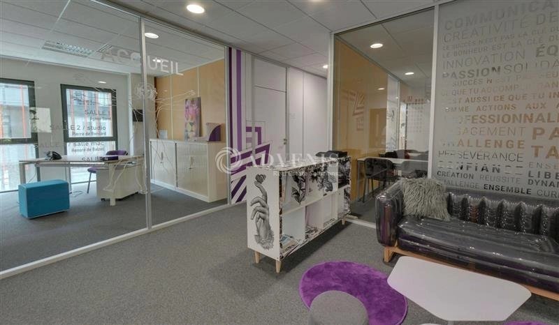 Maison à louer, 2409m², Tours