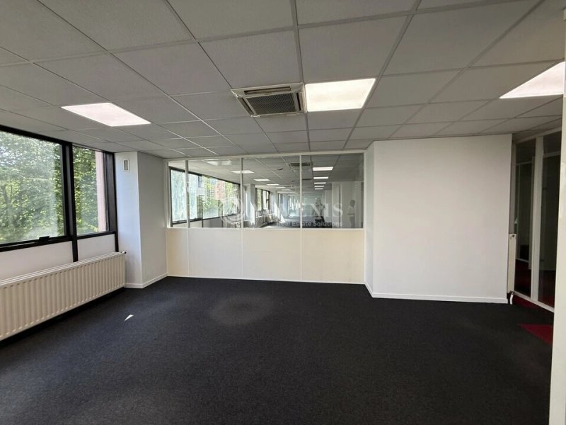 Maison à louer, 1144m², Torcy