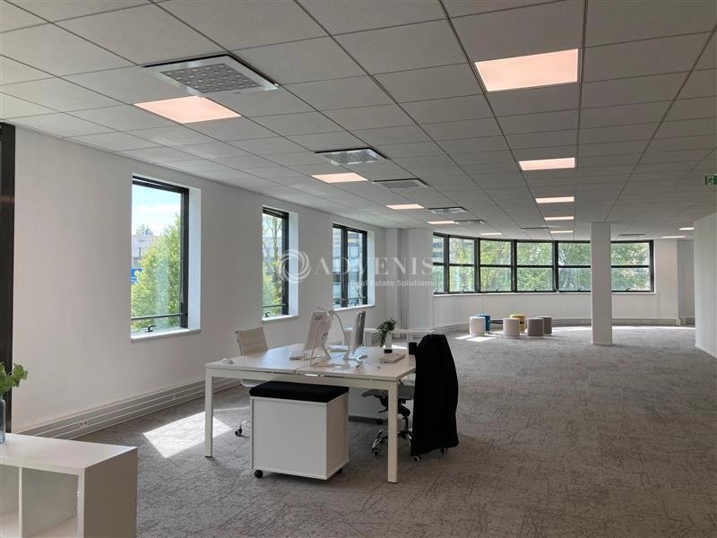 Maison à louer, 1568m², Vélizy-Villacoublay