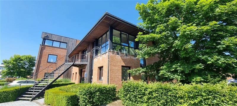 Maison à louer, 1460m², Lezennes