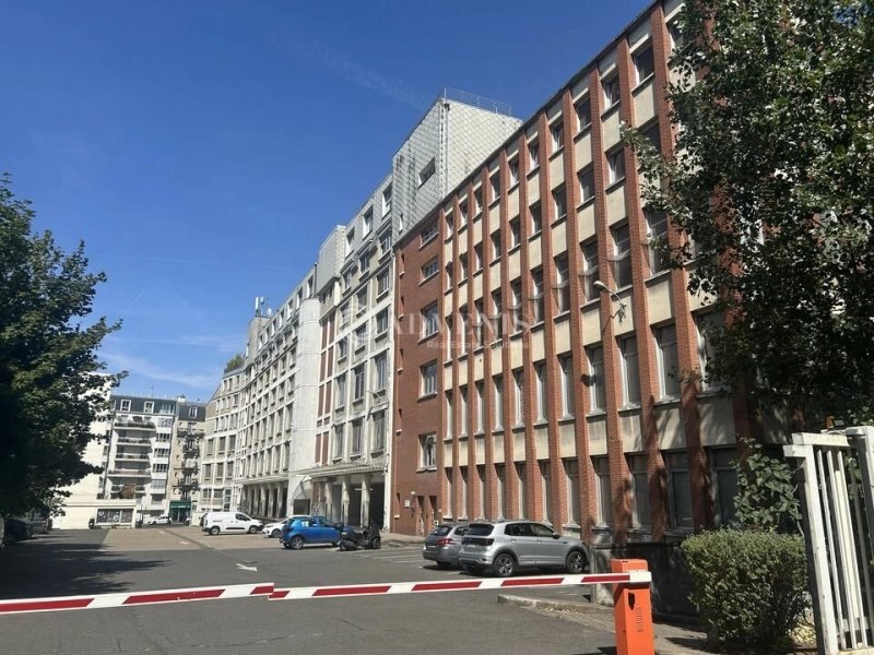 Maison à louer, 750m², Paris 12ème