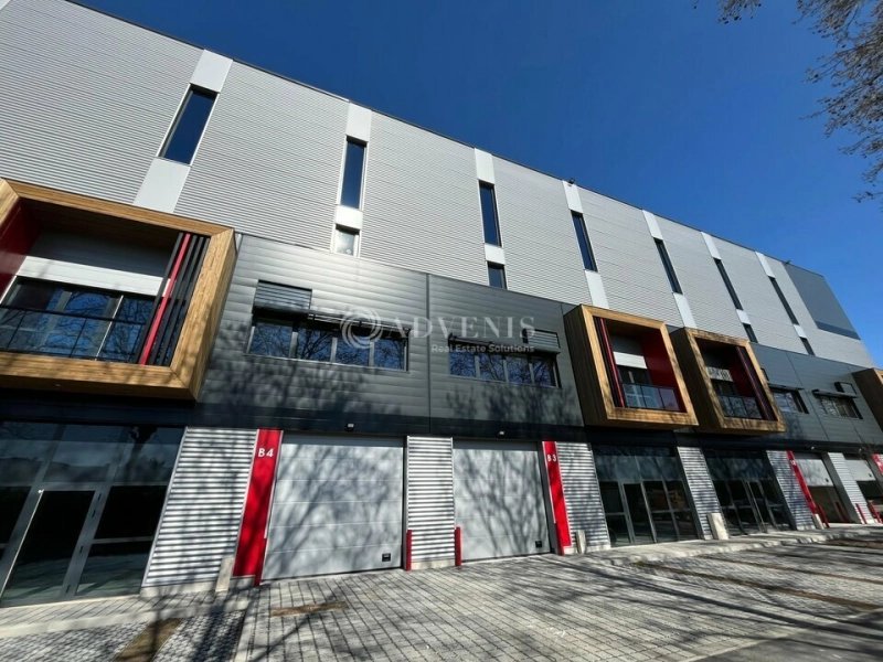 Maison à louer, 341m², Bobigny