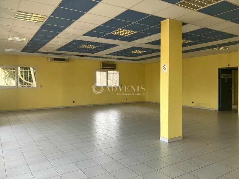 Maison à louer, 1008m², Foëcy