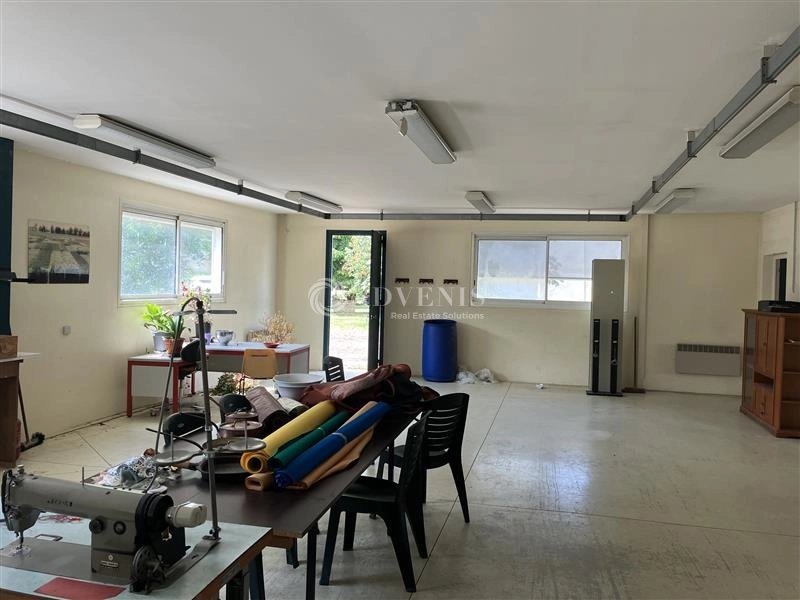 Maison à louer, 480m², Levet