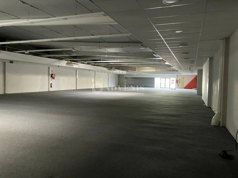Maison à louer, 1000m², Bourges