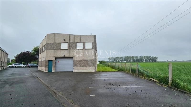 Maison à louer, 412m², Templemars