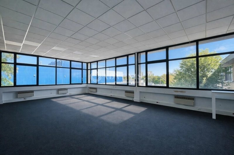Maison à louer, 387m², Villejuif