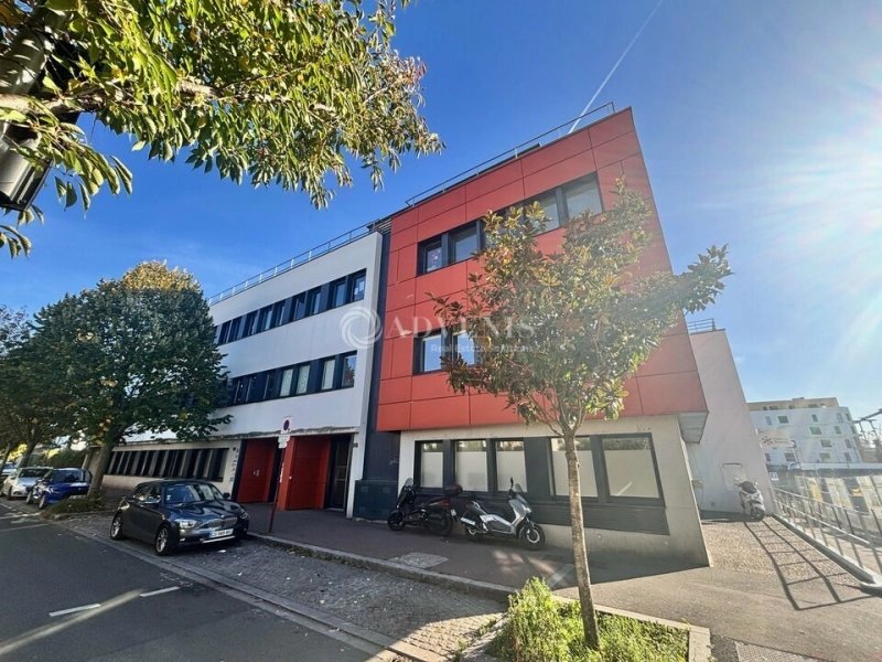 Maison à louer, 353m², Bondy