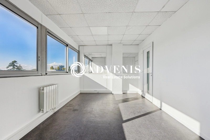 Maison à louer, 1516m², Aulnay-sous-Bois