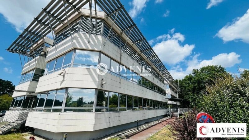 Maison à louer, 2278m², Pessac