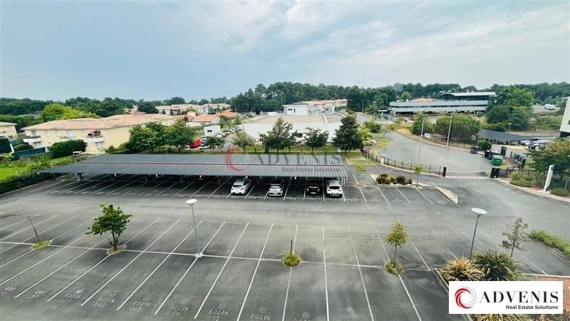 Maison à louer, 2269m², Mérignac