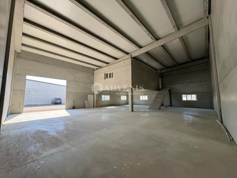 Maison à louer, 378m², Villeneuve-lès-Béziers