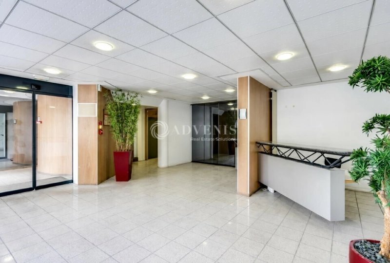 Maison à louer, 1665m², Paris 15ème