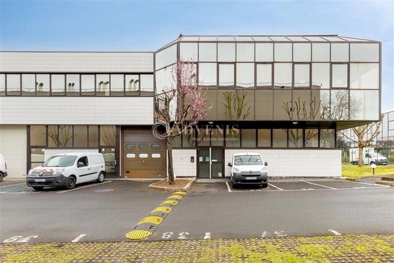 Maison à louer, 1937m², Nanterre
