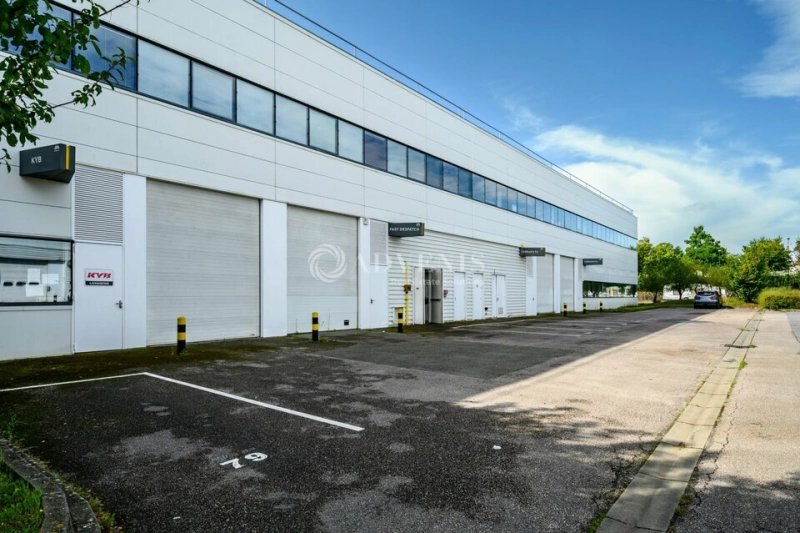 Maison à louer, 1668m², Cergy