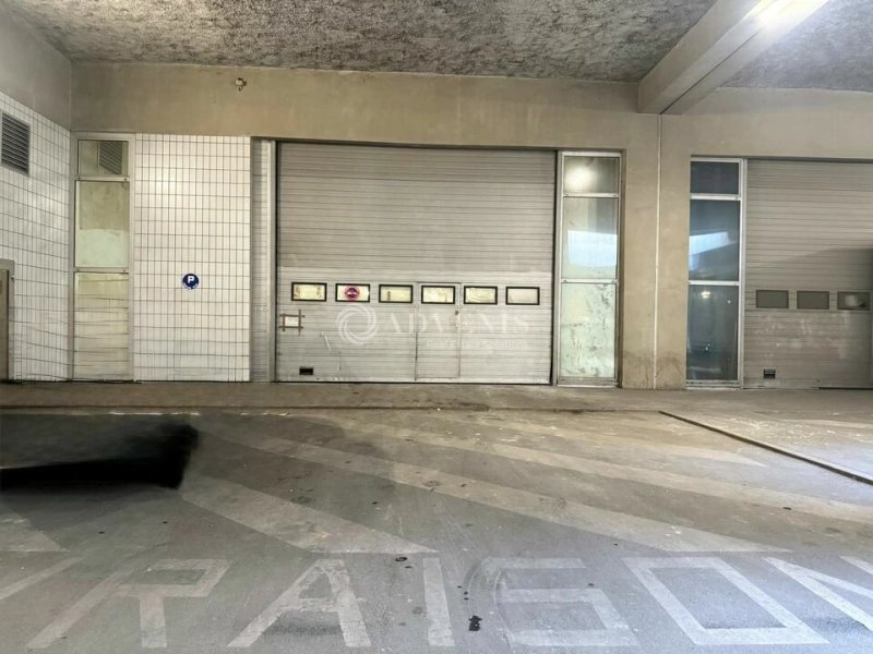 Maison à louer, 2652m², Ivry-sur-Seine