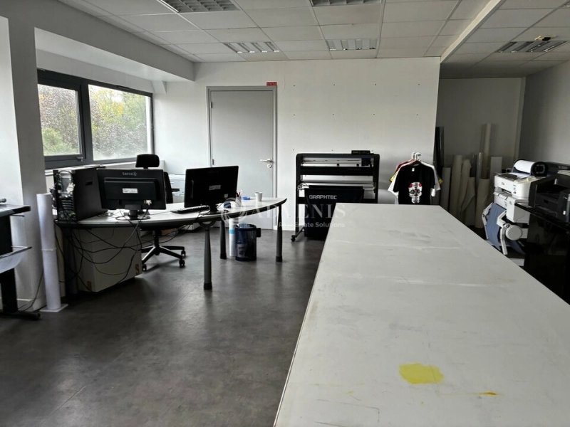 Maison à louer, 750m², Sorigny