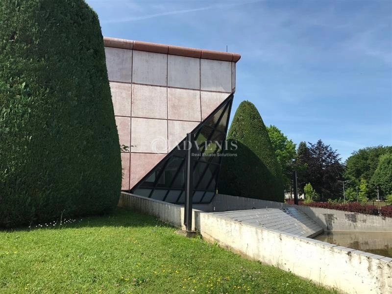 Maison à vendre, 1685m², Épinal