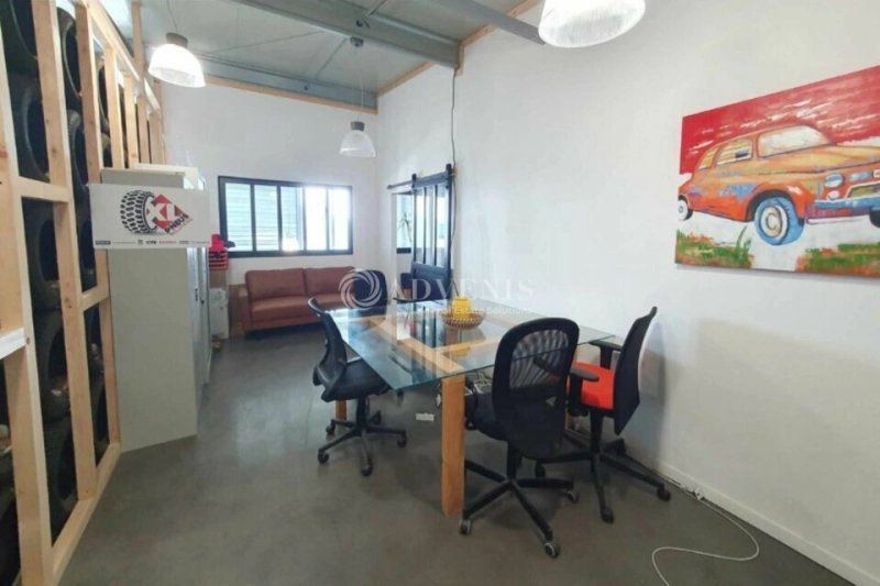 Maison à louer, 631m², Lunel-Viel