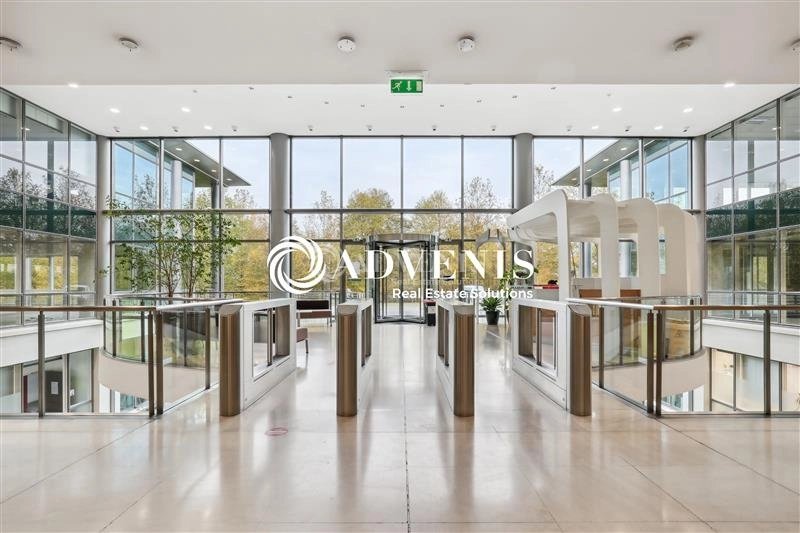 Maison à louer, 639m², Roissy-en-France