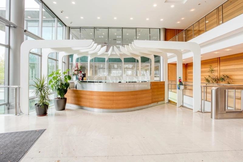 Maison à louer, 639m², Roissy-en-France