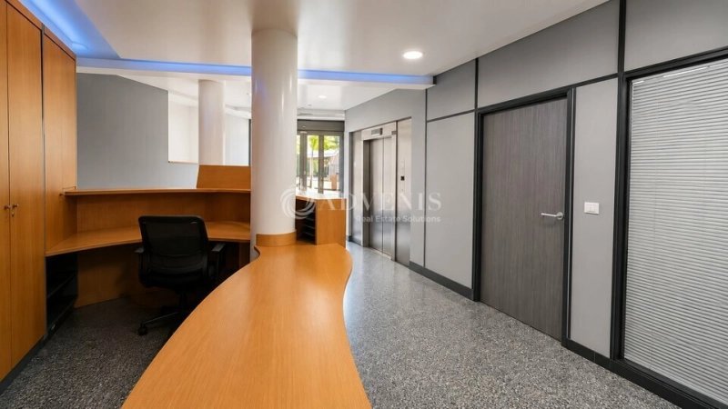 Maison à louer, 222m², Paris 15ème