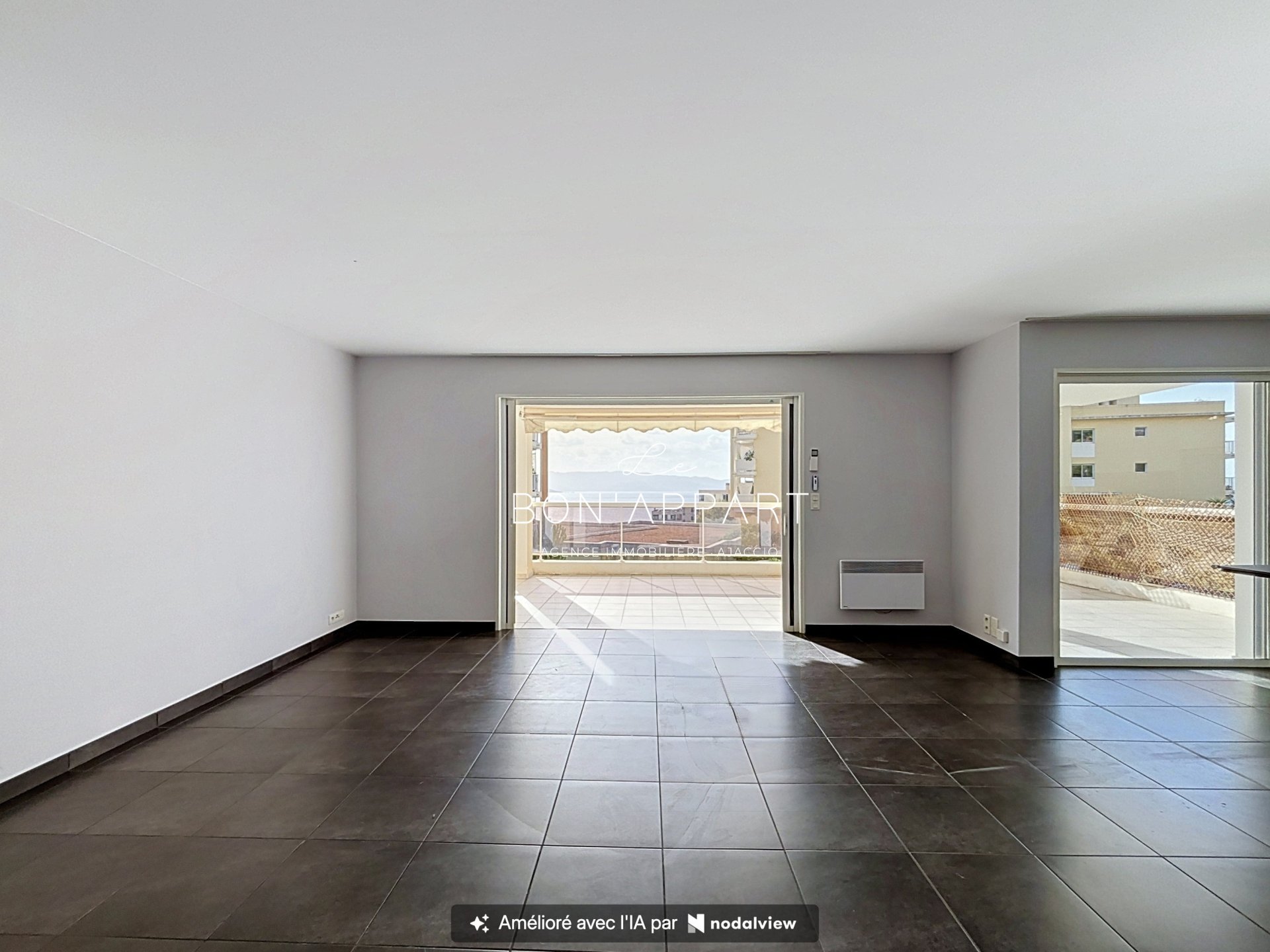 Appartement à louer, 88m², Ajaccio