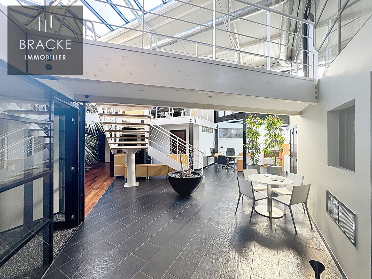 Maison à louer, 394m², Courbevoie