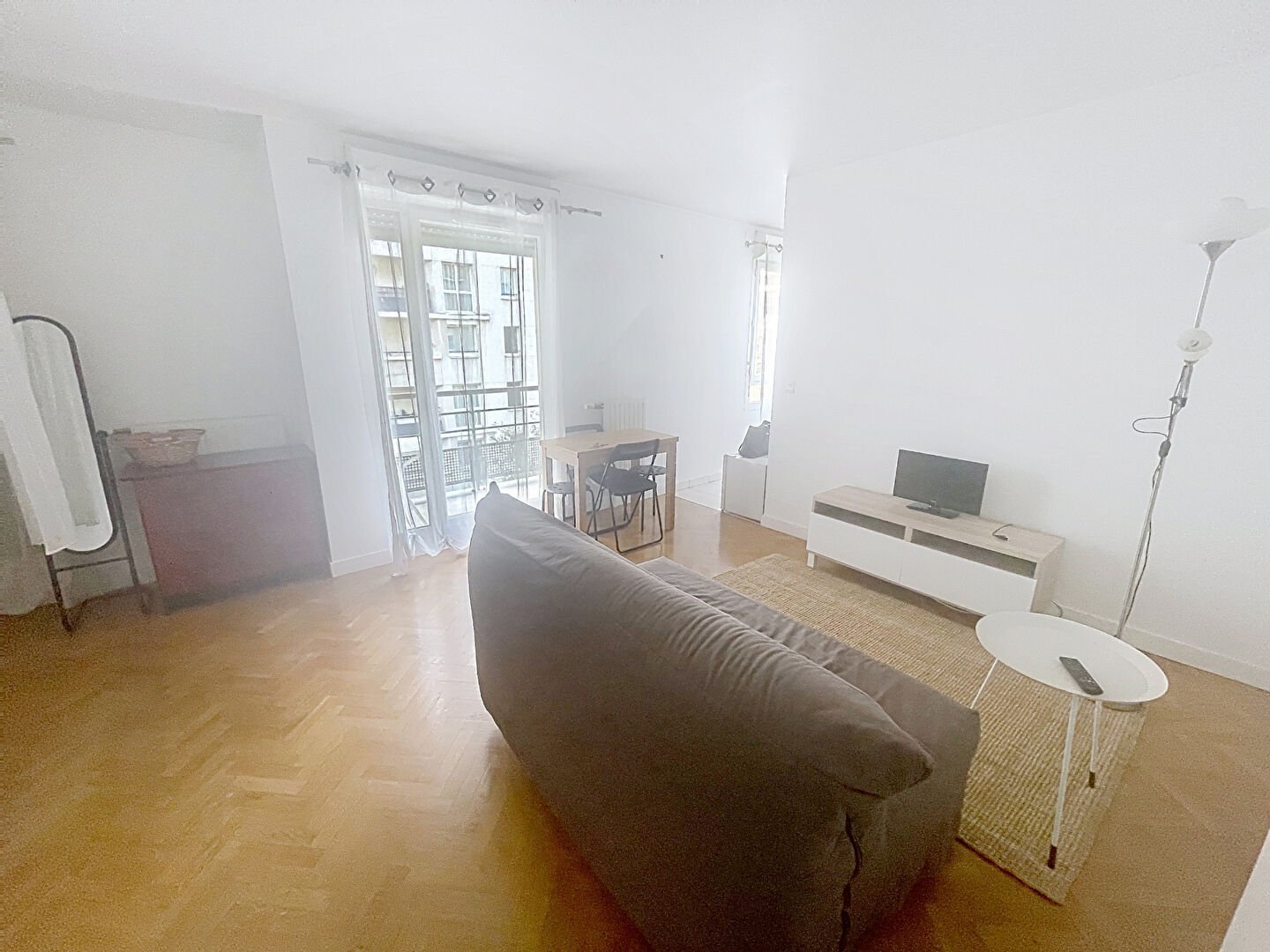 Appartement à louer, 34m², Courbevoie