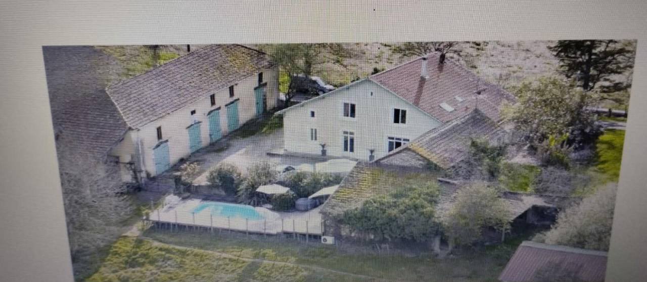 Maison à vendre, 270m², Ossages