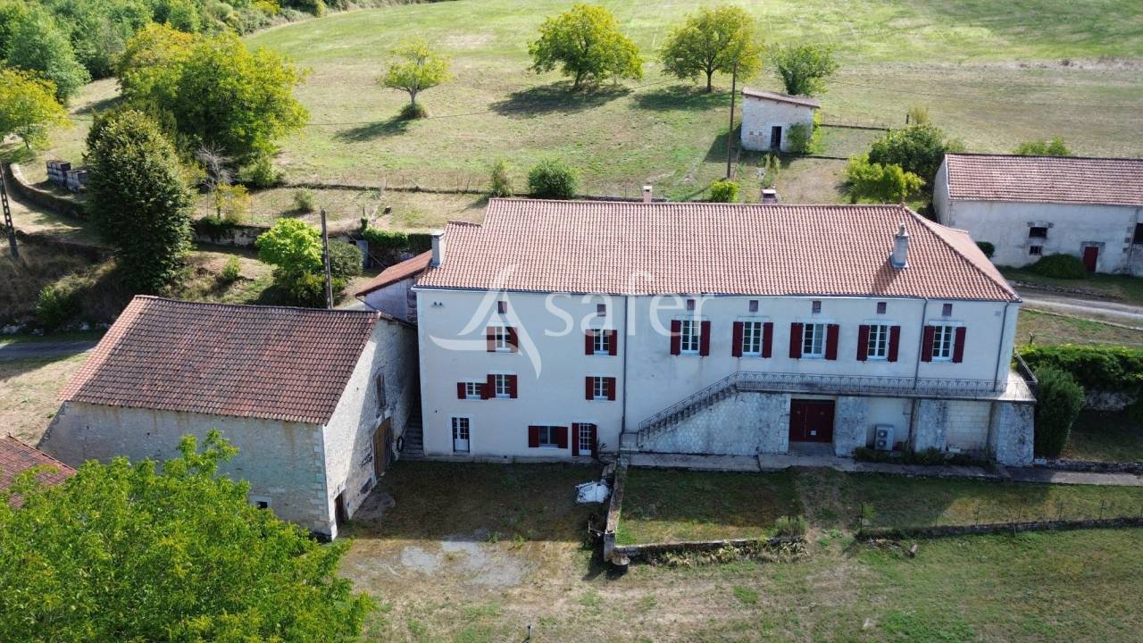 Maison à vendre, 250m², Brantôme en Périgord