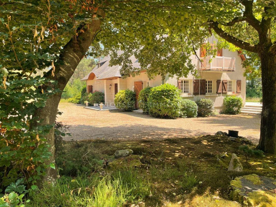 Maison à vendre, 303m², Baugé-en-Anjou