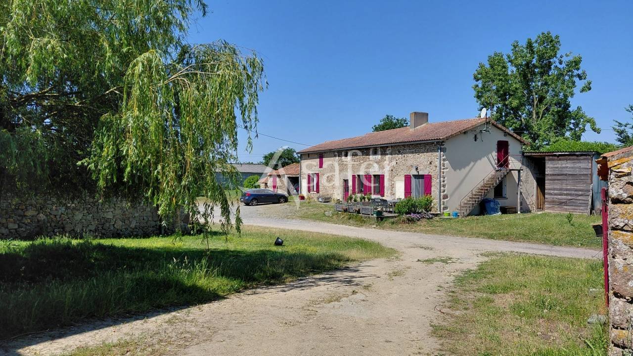 Maison à vendre, 5m², Bressuire