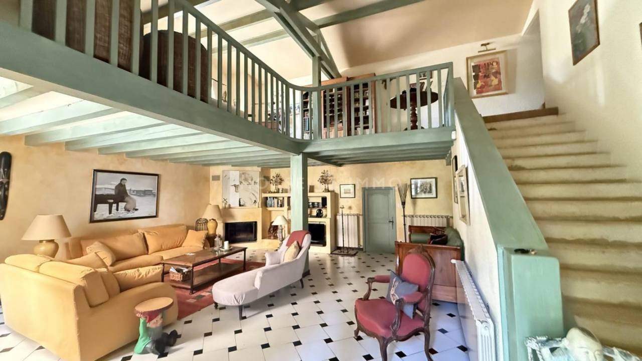 Maison à vendre, 300m², Mirmande