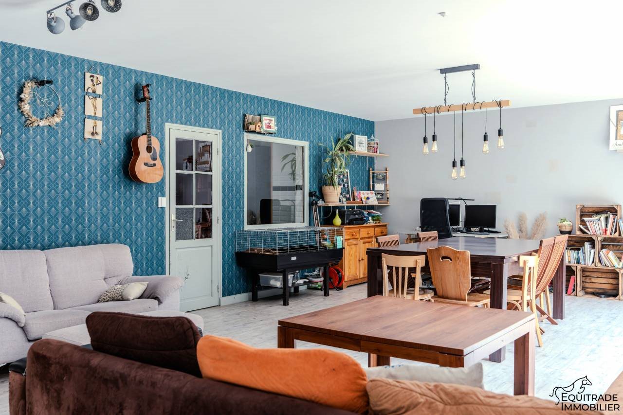 Maison à vendre, 254m², Fougères