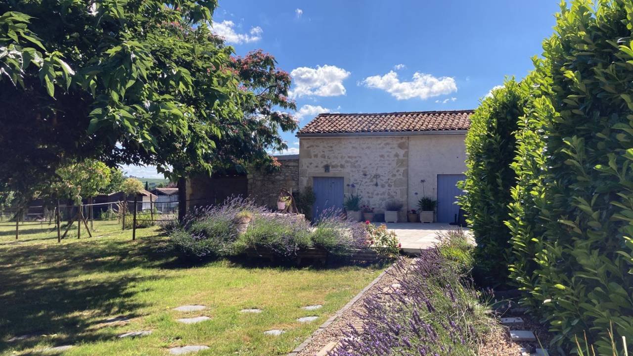 Maison à vendre, 110m², Doulezon