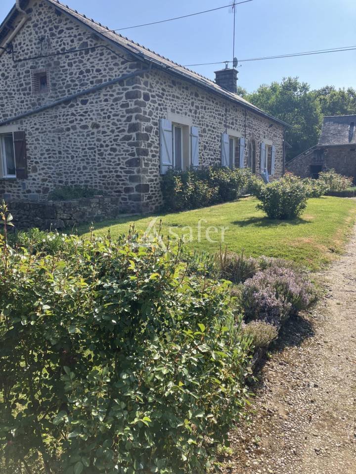 Maison à vendre, 60000m², Ernée