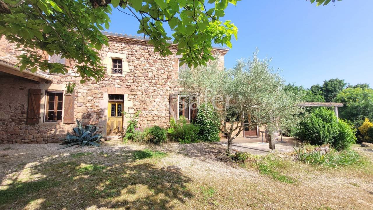 Maison à vendre, 400m², Puycelsi