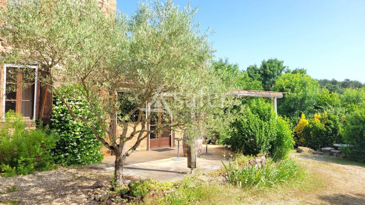 Maison à vendre, 400m², Puycelsi
