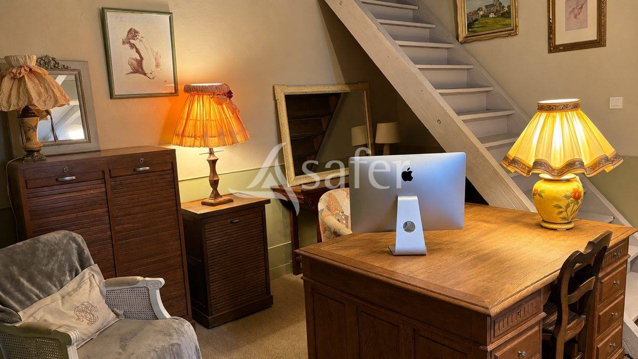 Maison à vendre, 322m², Montpont-en-Bresse