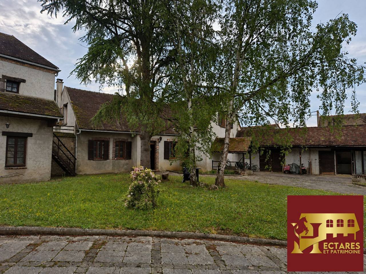 Maison à vendre, 200m², Pont-sur-Yonne