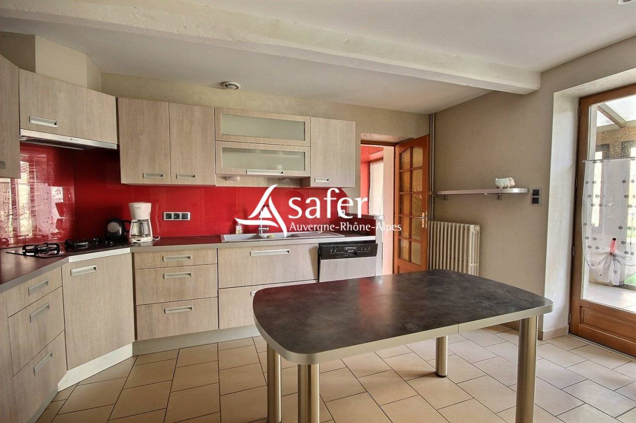 Maison à vendre, 134m², Saint-Martin-en-Haut