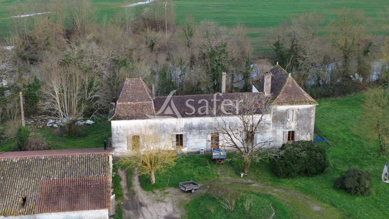 Maison à vendre, 496m², Montpon-Ménestérol