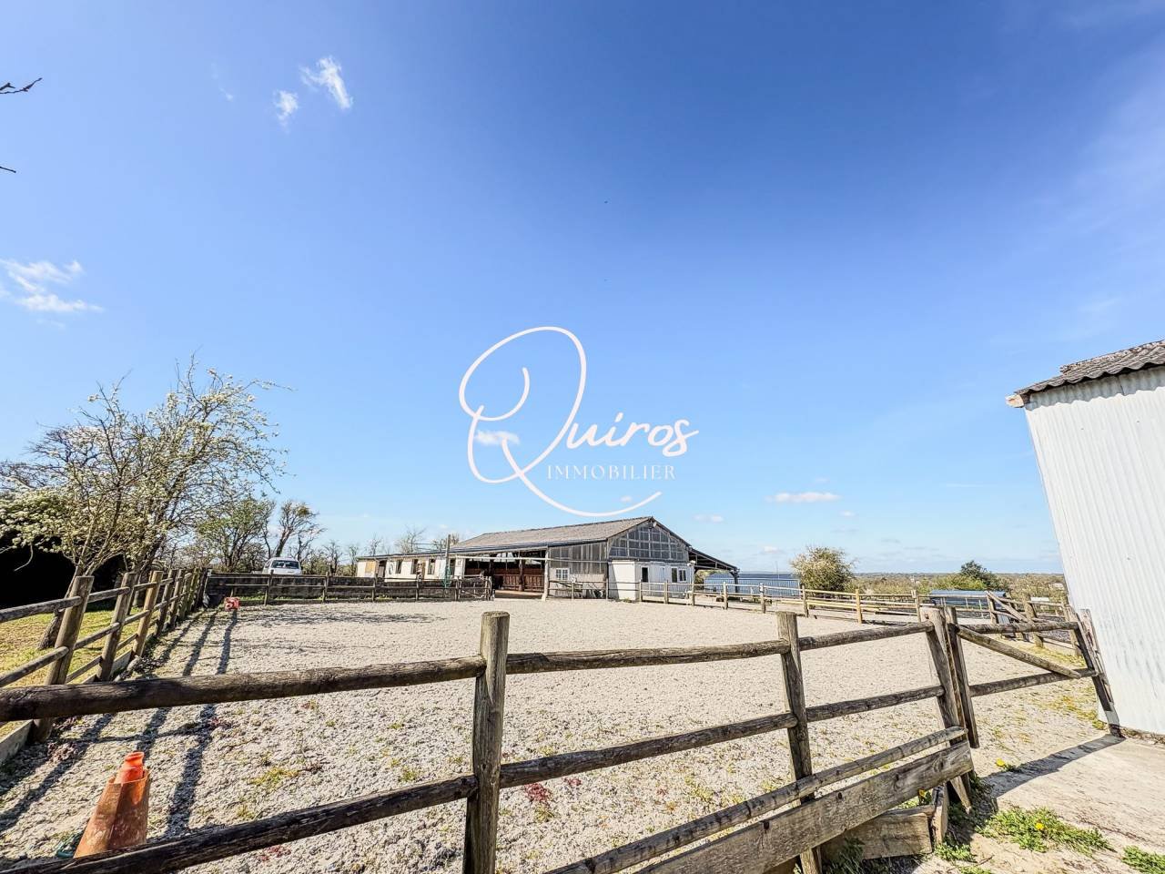 Maison à vendre, 350m², Saint-Sauveur-le-Vicomte