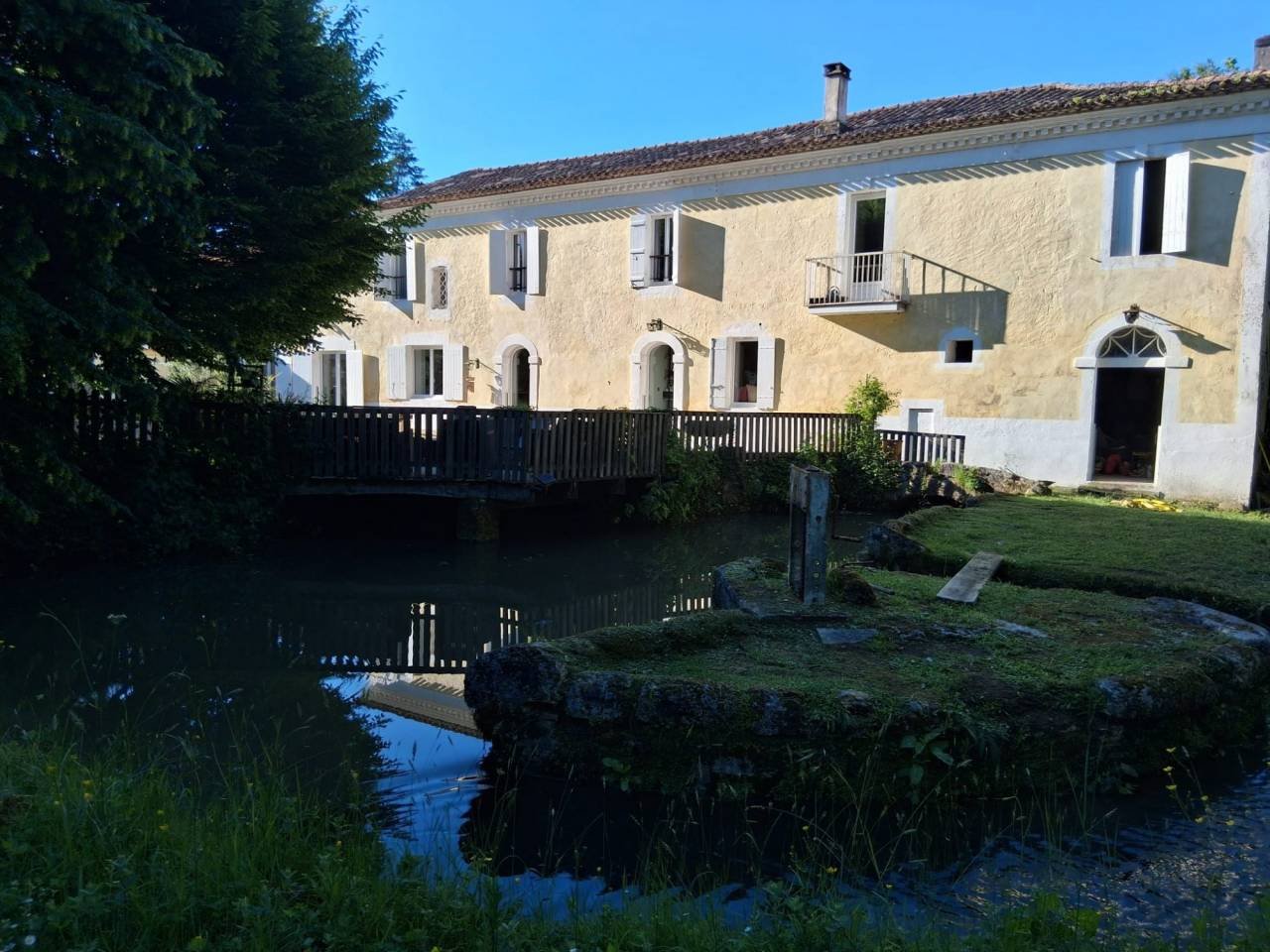 Maison à vendre, 395m², La Celle-sous-Gouzon