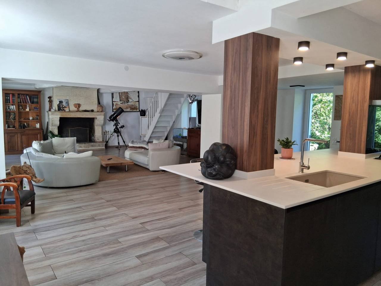 Maison à vendre, 395m², La Celle-sous-Gouzon