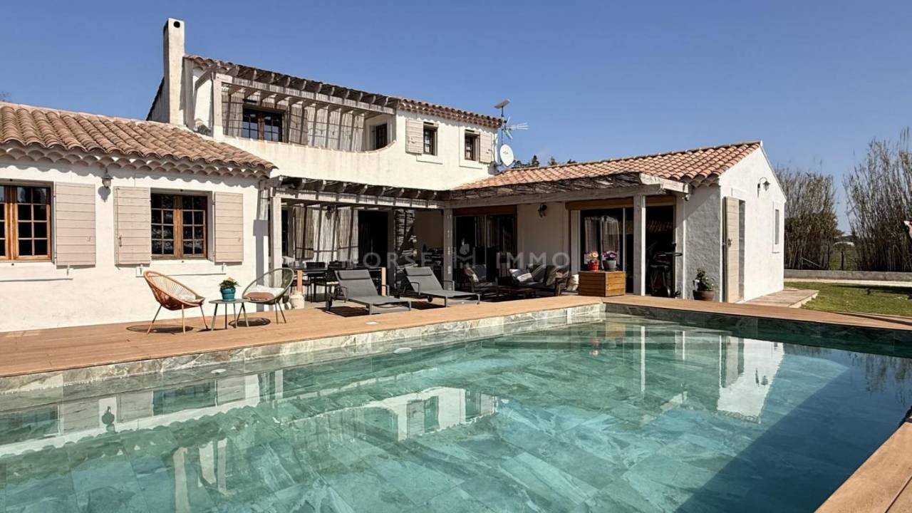 Maison à vendre, 168m², Saintes-Maries-de-la-Mer