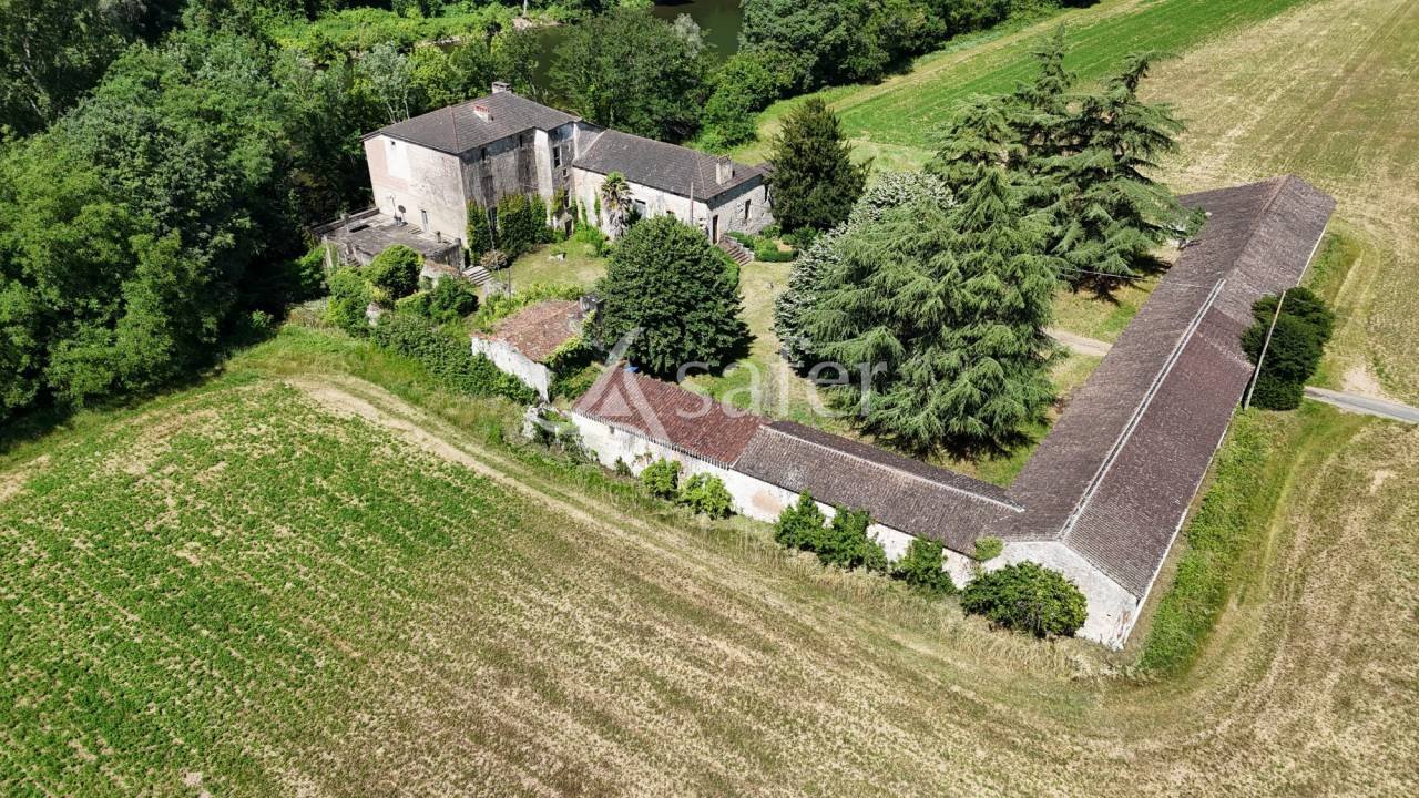 Maison à vendre, 500m², Puy-l'Evêque