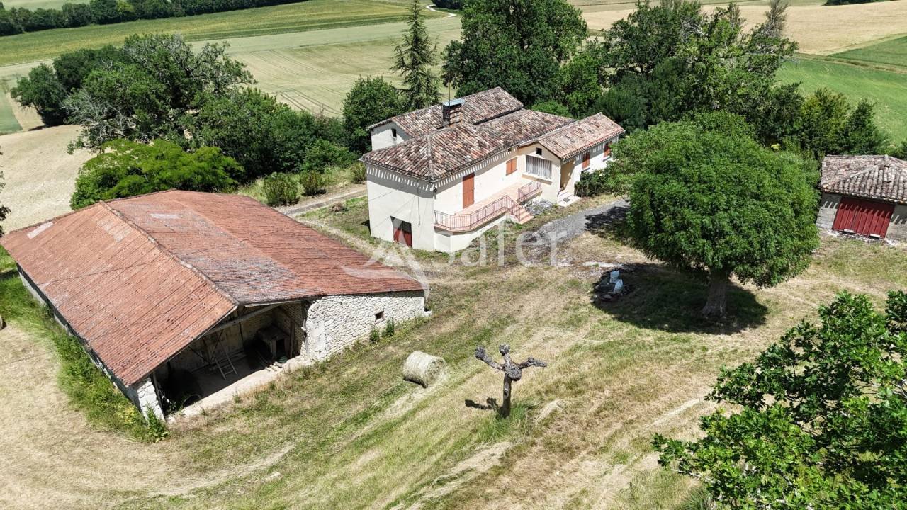 Maison à vendre, 134m², Montcuq-en-Quercy-Blanc